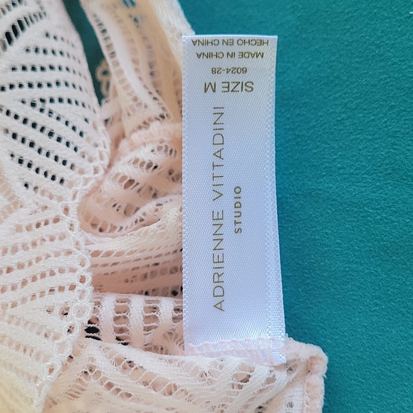 2pk M Adrienne Vittadini Longline Geo Lace Bralette, removable pads,Rose, NWT - Picture 11 of 13